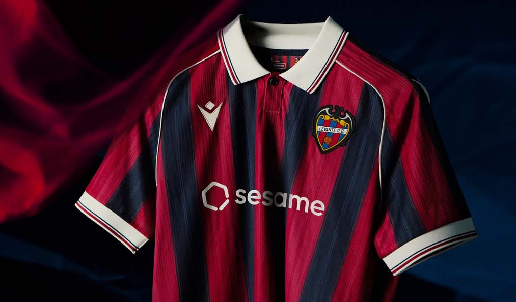 Maillots de Levante 2026-2027 : élégance en bleu et bordeaux