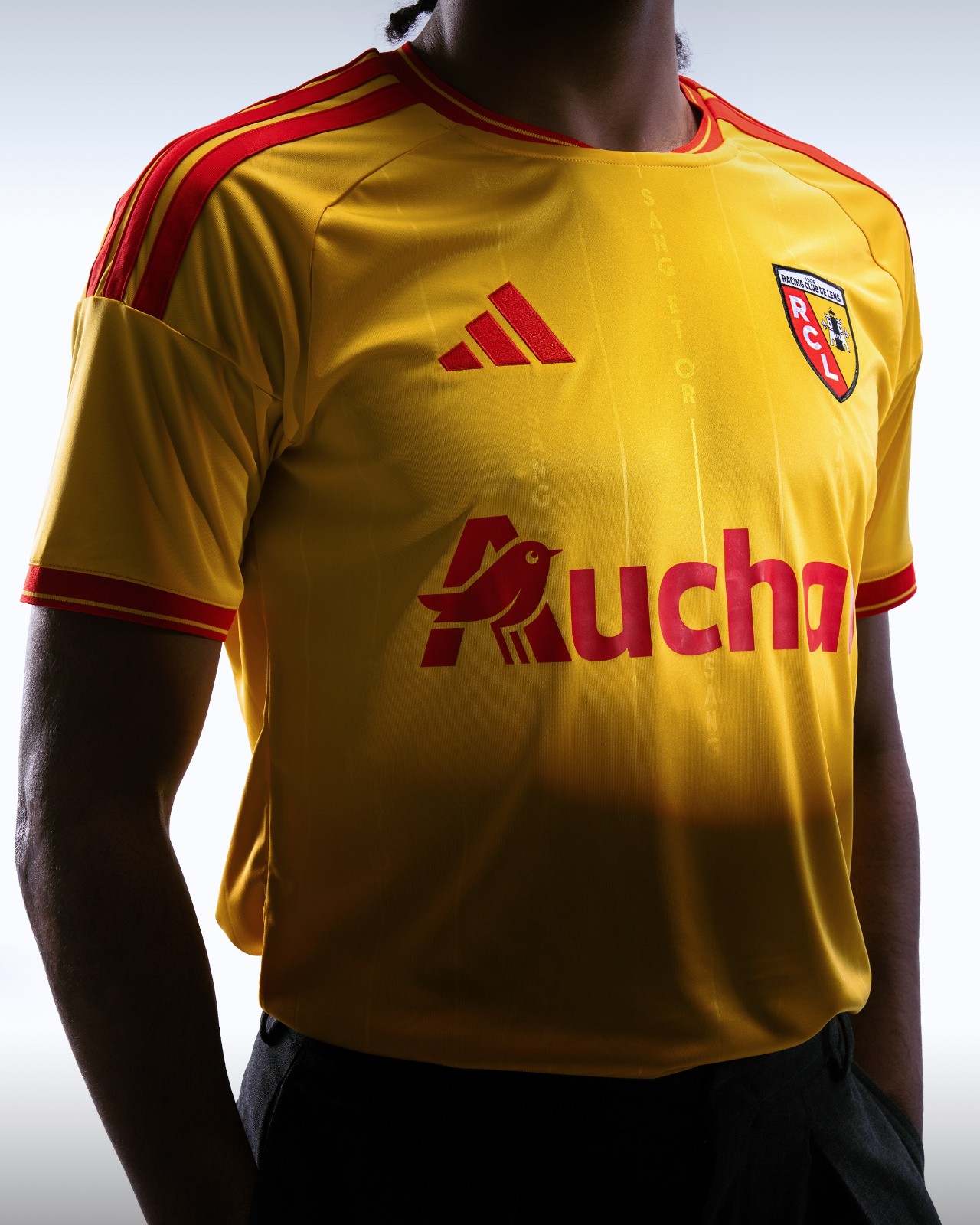 Voici le maillot domicile RC Lens 2026-2027 d'adidas