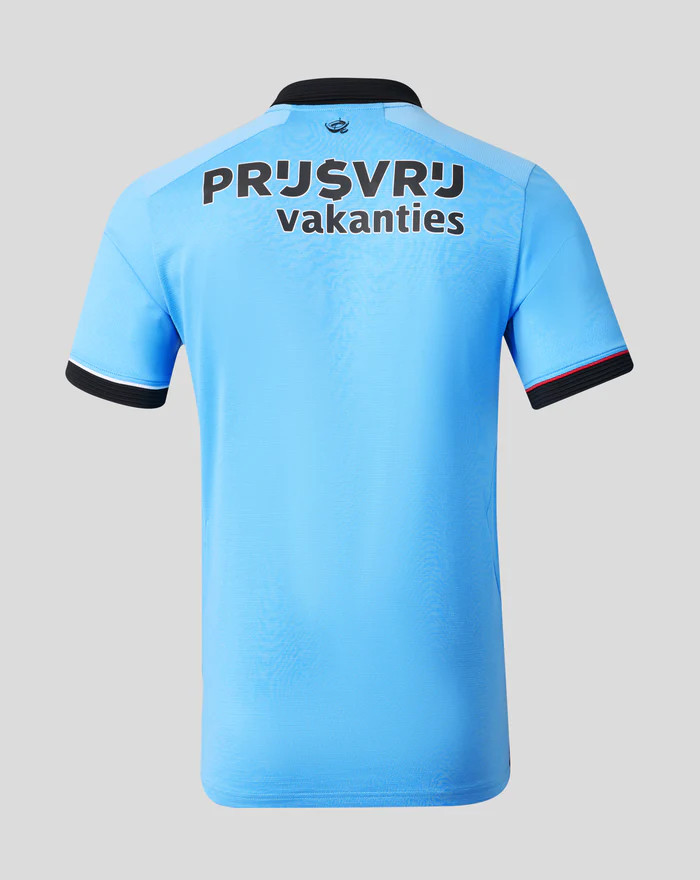 Maillot exterieur du Feyenoord 2026-2027 hommage a la Coupe UEFA 2002