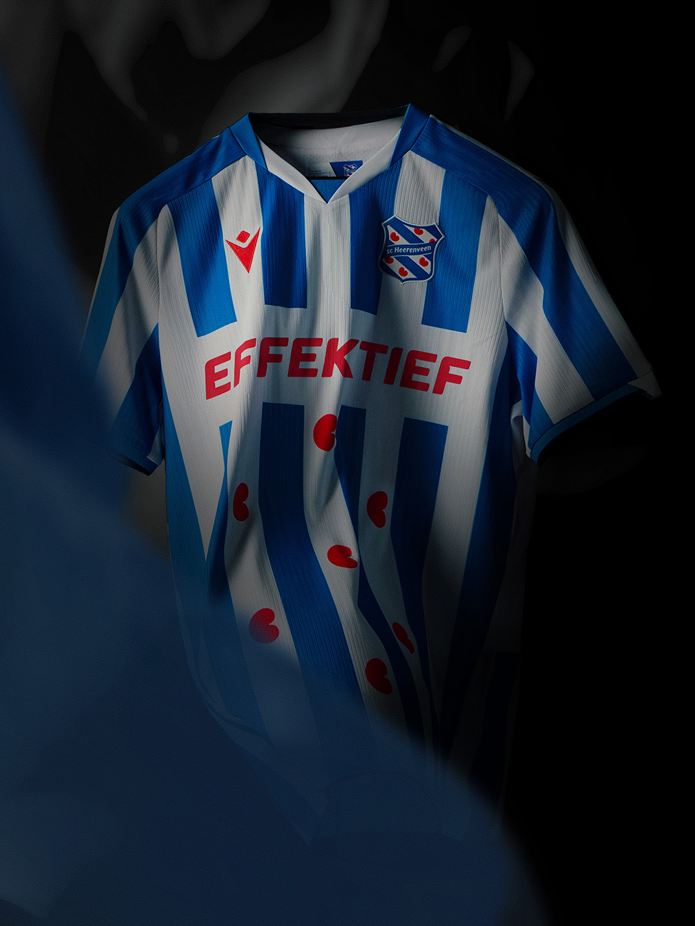 Le maillot domicile du SC Heerenveen 2026-2027 signe Macron