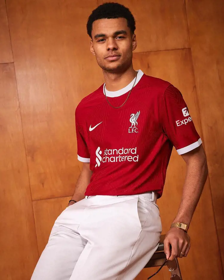 Maillot domicile Liverpool FC 2023-2024