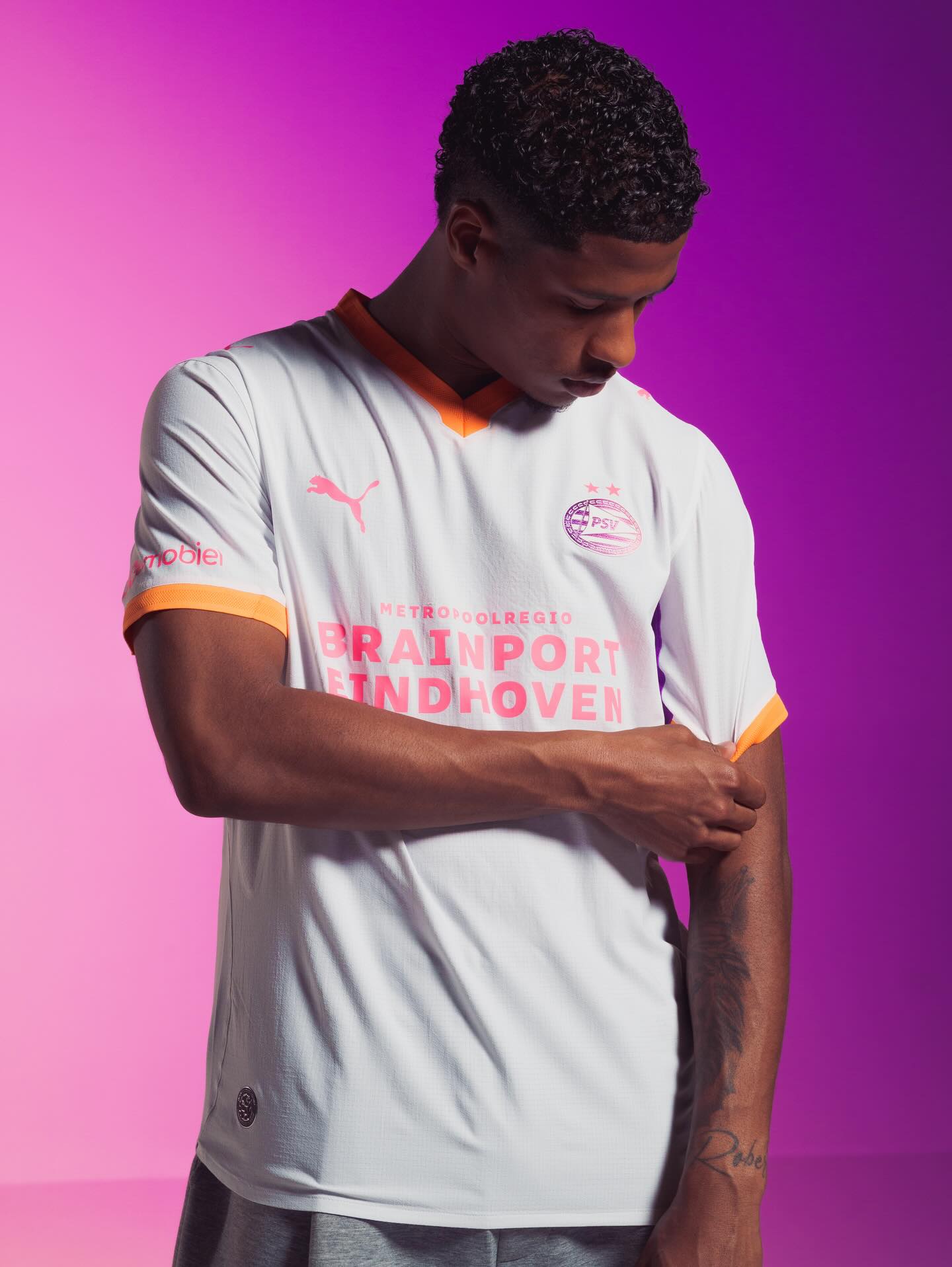 Maillot extérieur PSV 2026-2027, inspiré par le lever du soleil