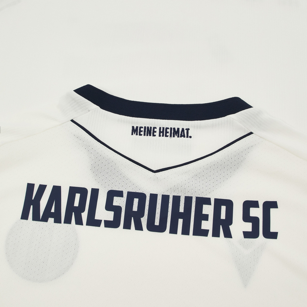 Maillots du Karlsruher SC 2026-2027 signes Macron