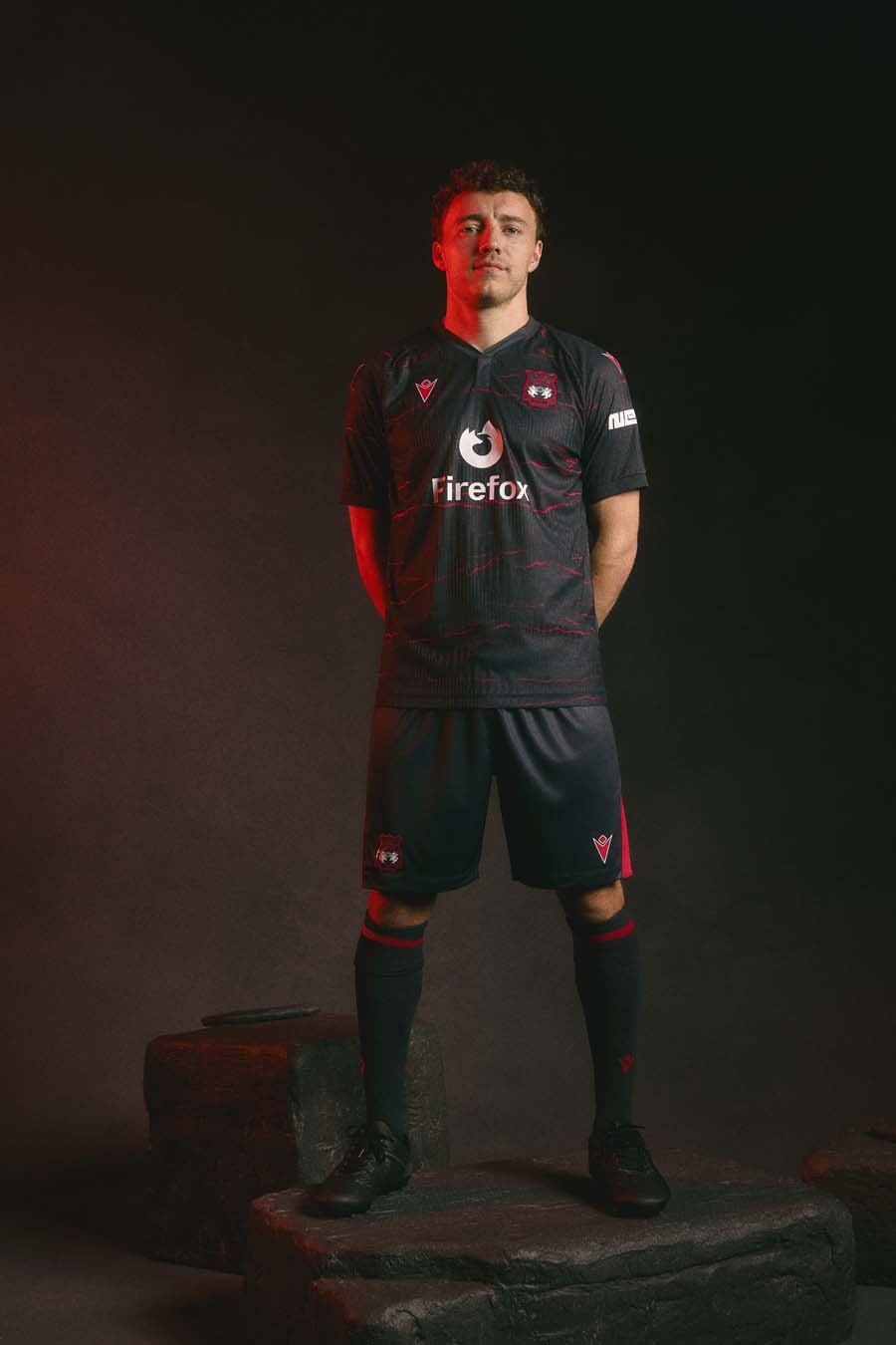 Maillot exterieur du Wrexham AFC 2026-2027 signe Macron