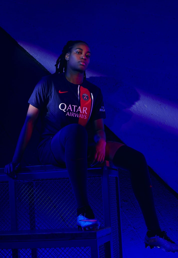 Maillot domicile Paris Saint Germain 2023-2024