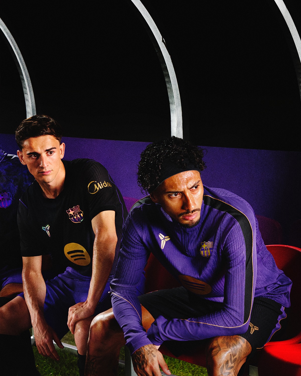 Maillot extérieur du FC Barcelone 2026-2027, de nouveau signé Mamba et Kobe Bryant !