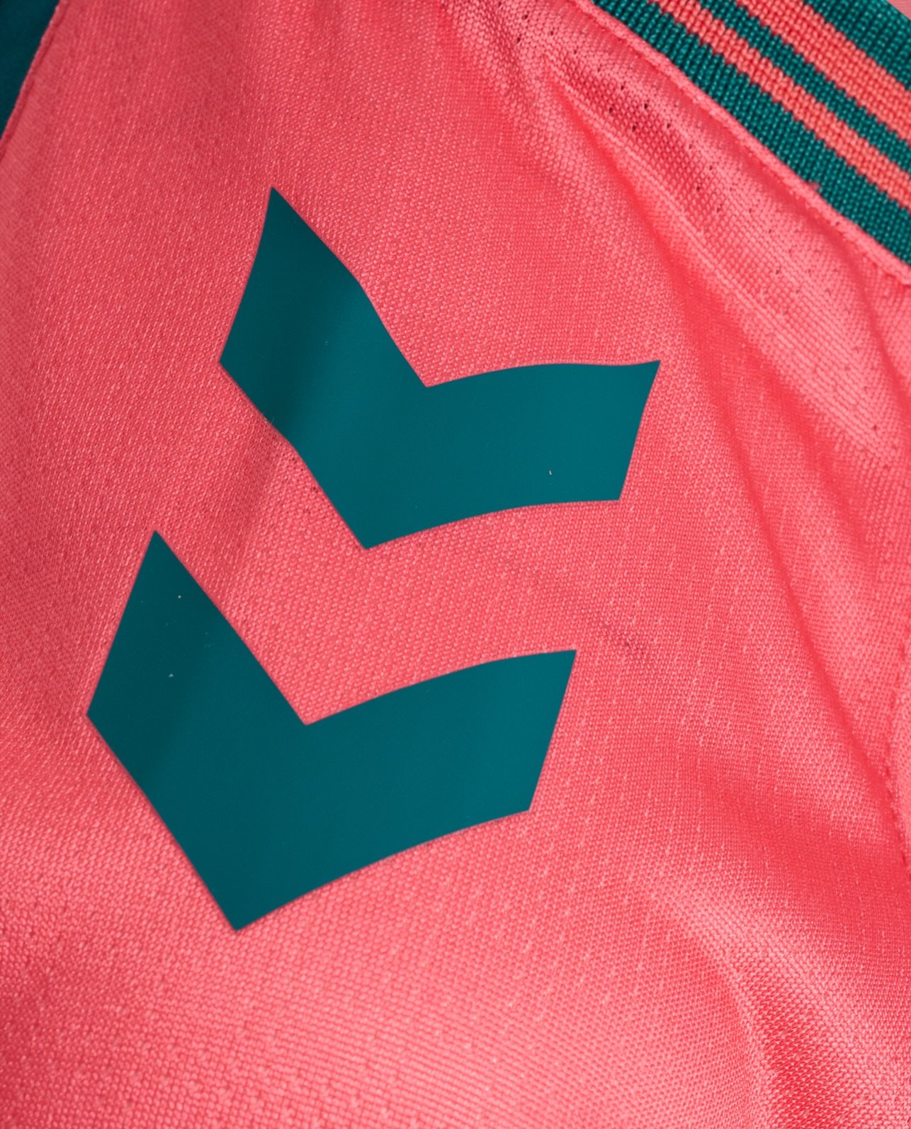 Maillots du Werder Breme 2026-2027 signes hummel