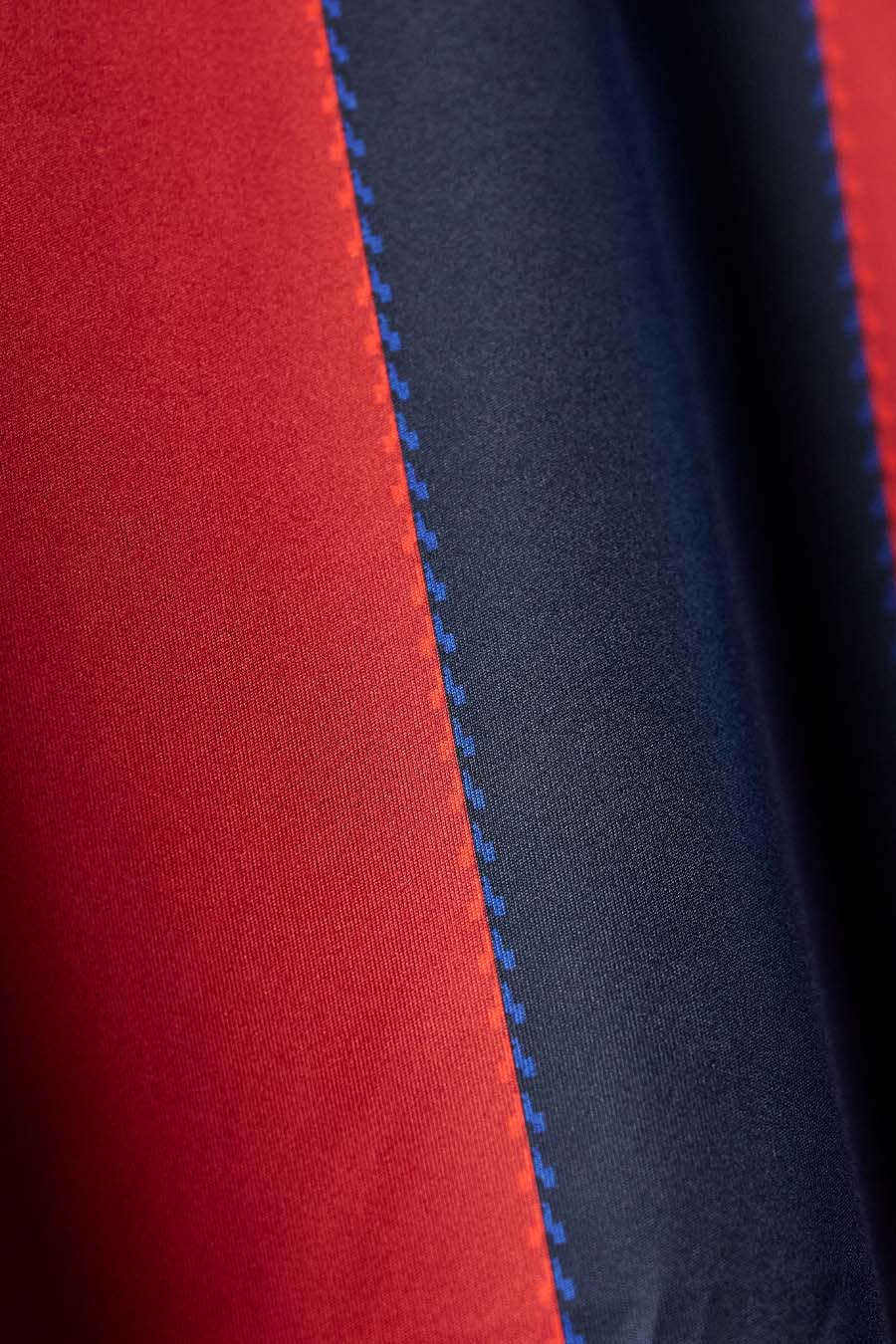 Les maillots du Bologna FC 2026-2027 en hommage au Stadio Renato Dall'Ara