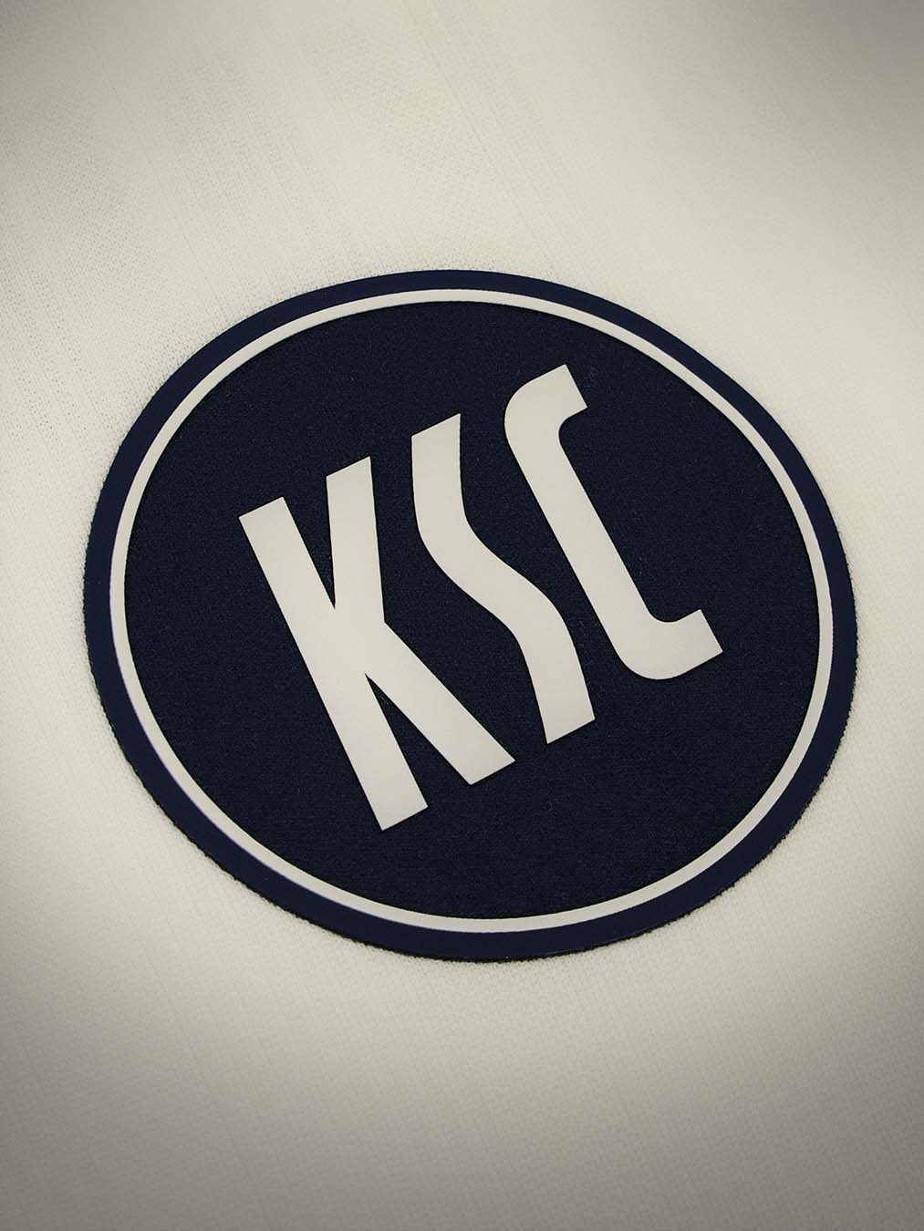Maillots du Karlsruher SC 2026-2027 signes Macron