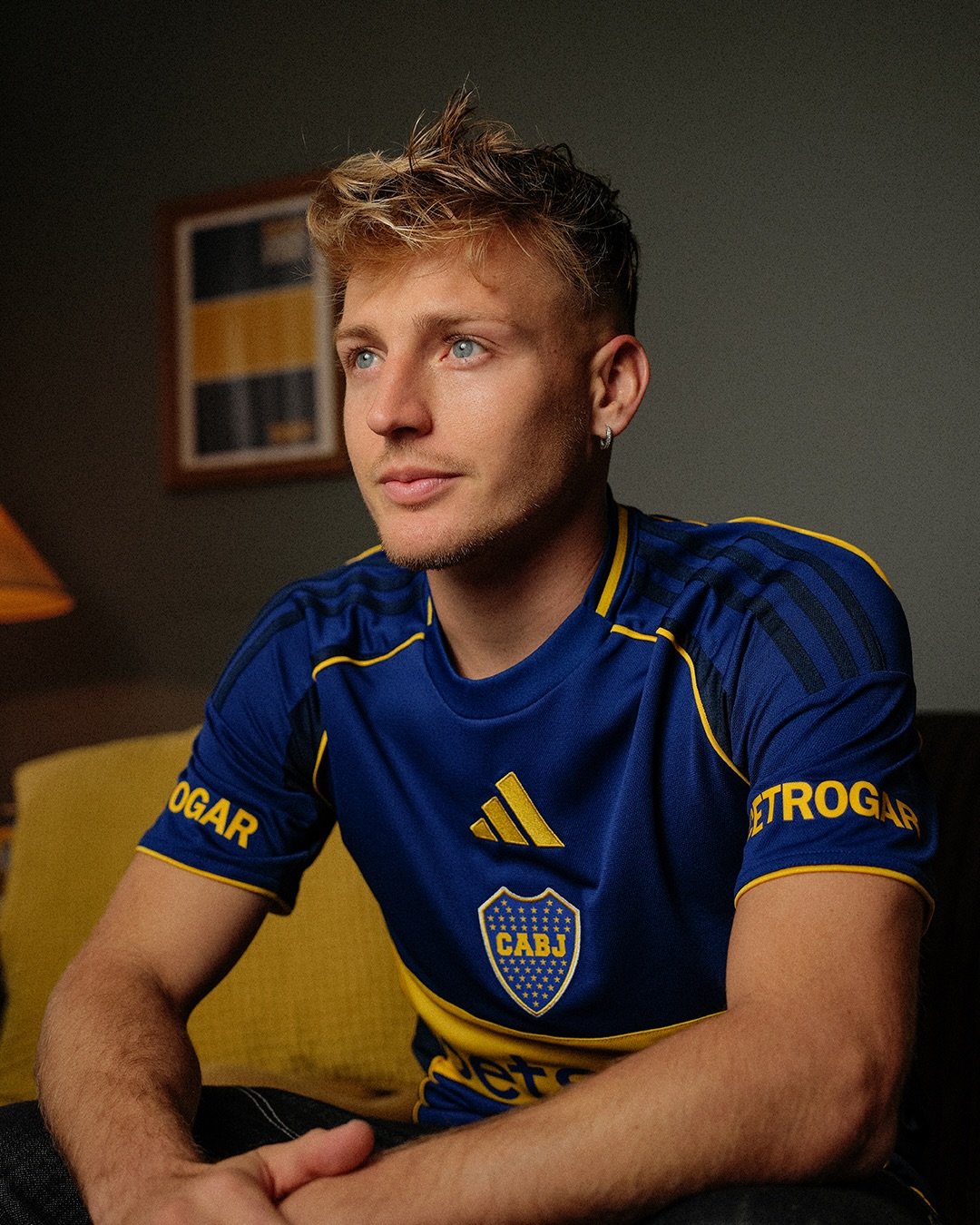 Maillot domicile Boca Juniors 2026-2027 inspire du maillot 2001
