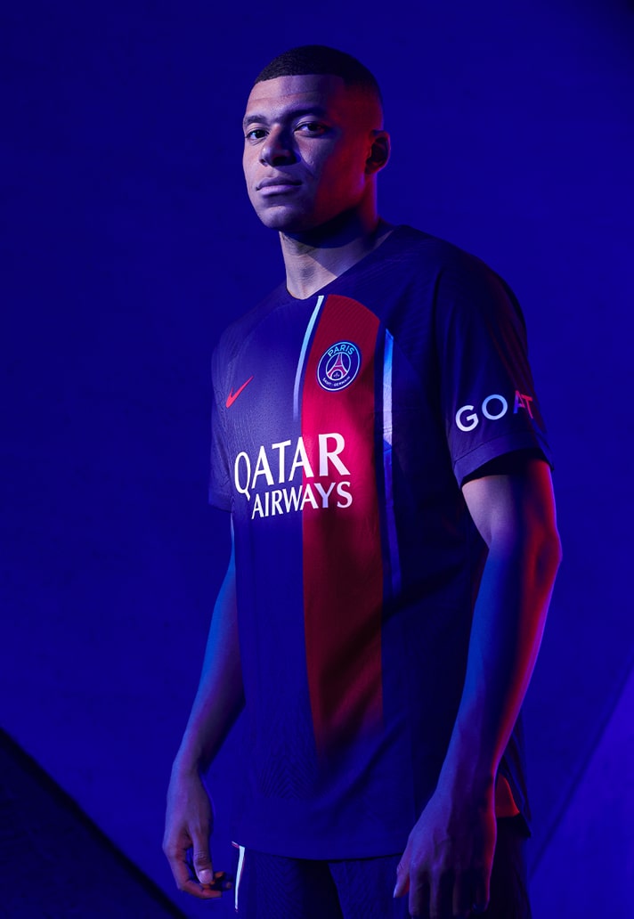 Maillot domicile Paris Saint Germain 2023-2024