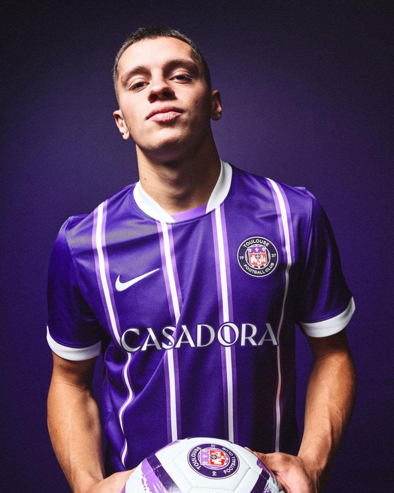 Maillots Toulouse FC 2026-2027 inspirés des maillots 1982-1983