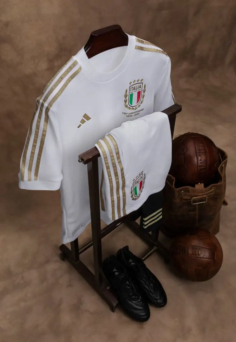 Maillot de football Italie 125e anniversaire de l'association de football