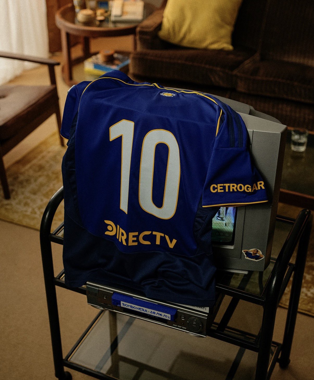Maillot domicile Boca Juniors 2026-2027 inspire du maillot 2001
