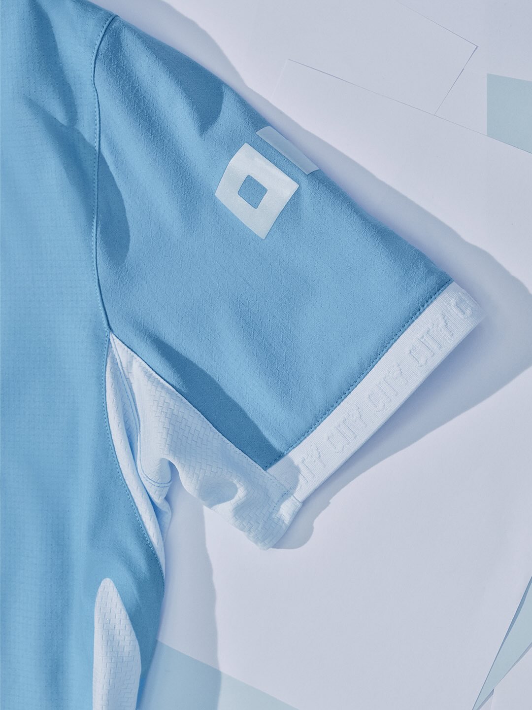 Maillot domicile Manchester City 2026-2027 avec effet dégradé !